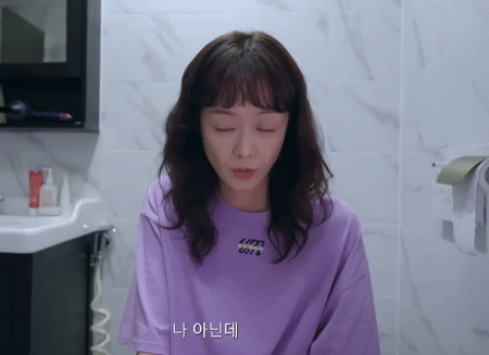 Phim mới chiếu đã bị chê lỗi thời như 10 năm trước, nữ chính già đi chục tuổi vì kiểu tóc thảm họa-3