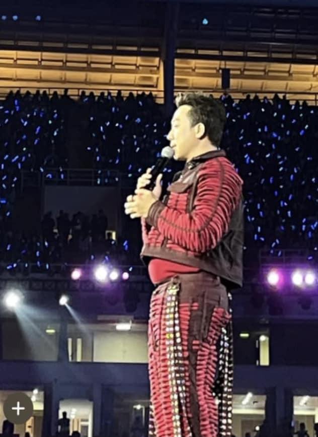 Bức ảnh ở sân Mỹ Đình khiến Trấn Thành chết lặng-6