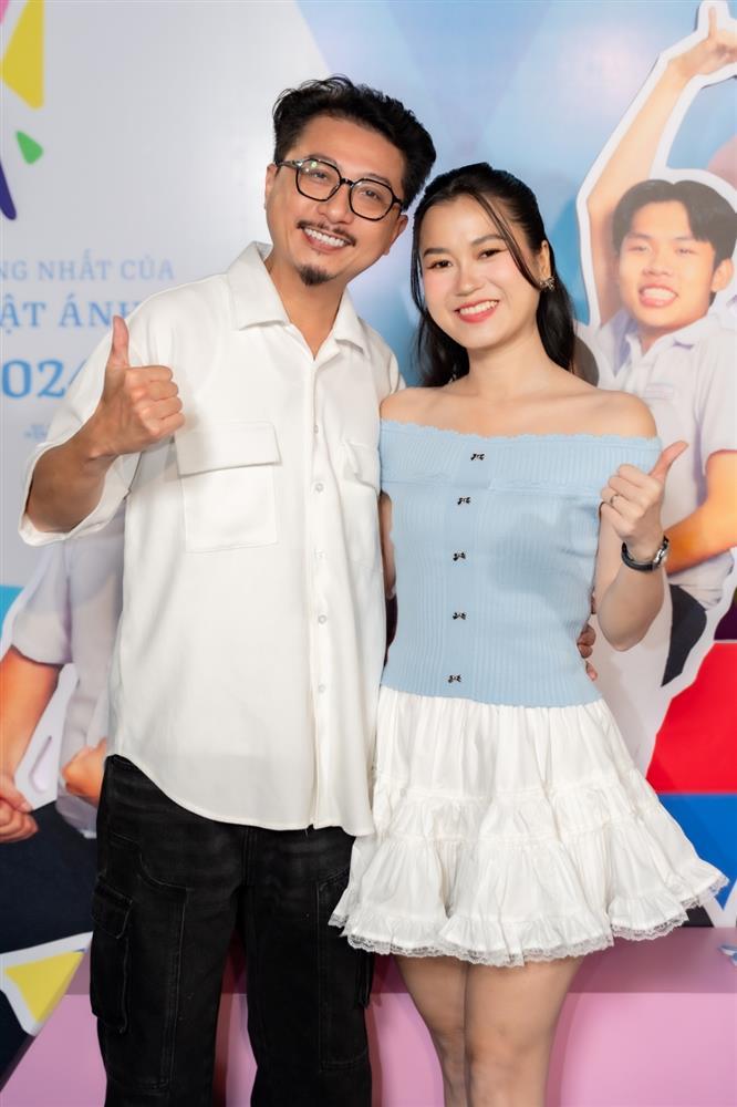 Gia đình Lâm Vỹ Dạ đóng phim chung-2