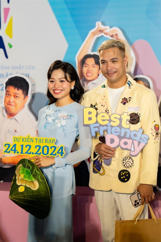 Gia đình Lâm Vỹ Dạ đóng phim chung-4