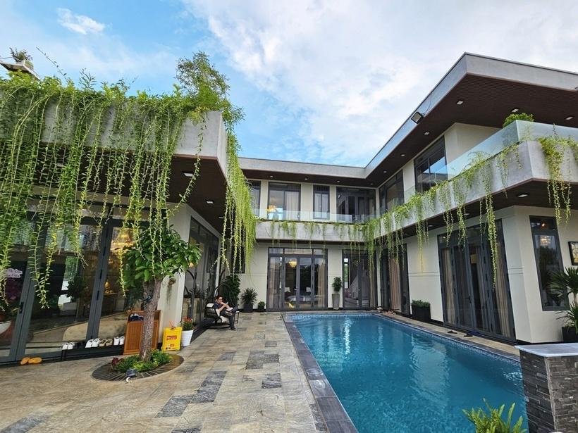 Cơ ngơi triệu đô của sao Việt: Khám phá villa trị giá 35 tỷ đồng của Quách Thành Danh-2