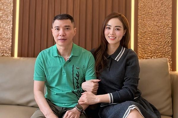 Hình ảnh mới nhất của vợ NSND Công Lý khi xuất viện sớm-3