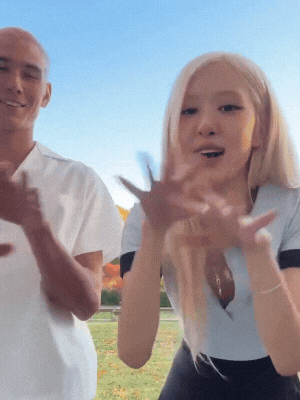 Tóm Rosé (BLACKPINK) hẹn hò với bạn trai MV ở Mỹ, mỹ nam bị soi 1 cử chỉ thân mật cực đáng ngờ-5