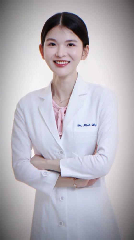 Chân dung cô gái được tìm kiếm nhiều nhất hôm nay: Từ học vấn đến nhan sắc, đúng đỉnh!-5