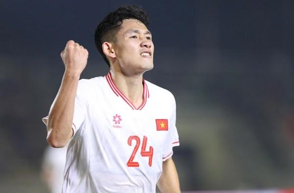 ĐT Việt Nam kiểm soát bóng hơn 70% trong trận gặp ĐT Lào, cho thấy điều gì?-2