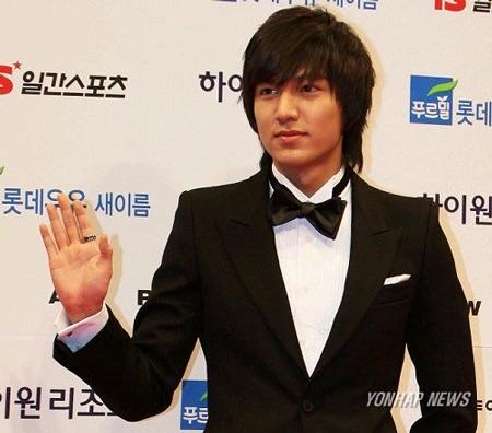 Bức ảnh xấu hổ nhất cuộc đời Lee Min Ho-2