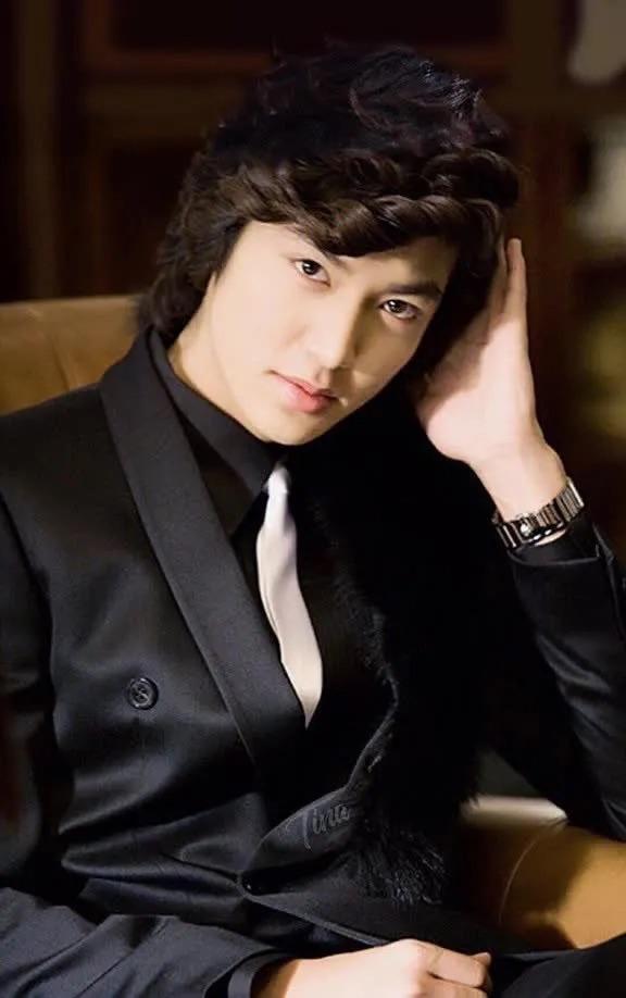Bức ảnh xấu hổ nhất cuộc đời Lee Min Ho-5