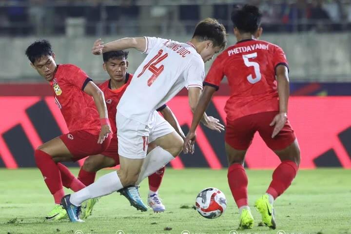 Đằng sau lời khen xã giao của HLV Lào là cạm bẫy khó lường rình rập tuyển Việt Nam-2