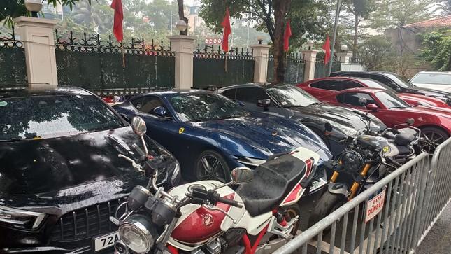 Cận cảnh dàn siêu xe bị tạm giữ trong vụ Phó Đức Nam - Mr Pips-12