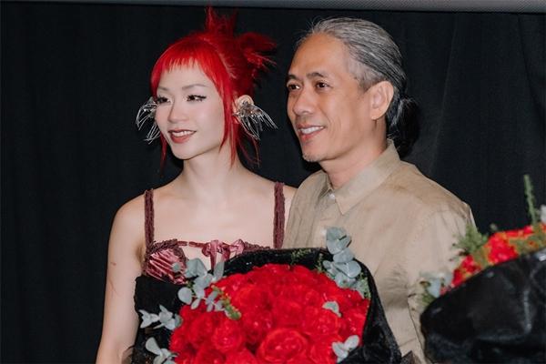 3 Gen Z cá tính và nổi loạn có bố mẹ là người nổi tiếng là ai?-3