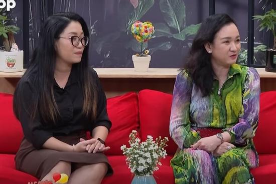 Chàng trai 10X ở TPHCM cưới vợ hơn 14 tuổi, cha mẹ hết lòng ủng hộ