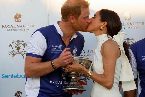 Thất bại mới của Harry và Meghan