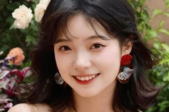 Tử vi 4 ngày liên tiếp (13 - 16/12), 3 con giáp thăng tiến ầm ầm, gánh lộc về nhà, bỗng dưng phát tài trong phút chốc