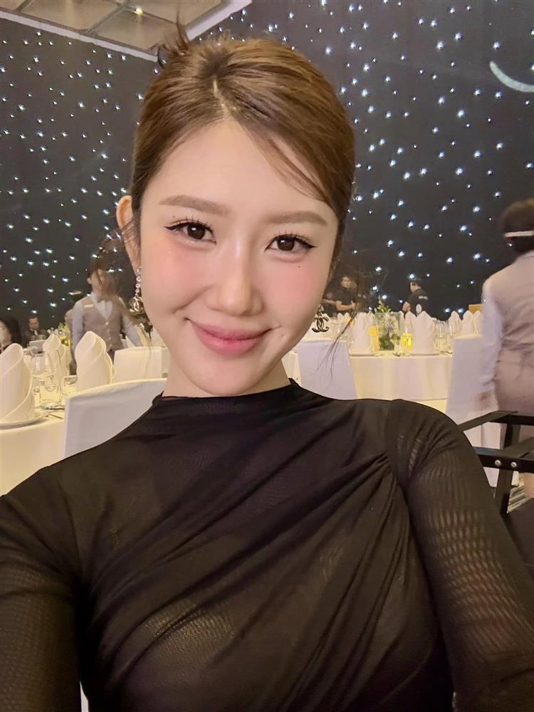 Dàn hoa hậu, diễn viên nổi tiếng dự đám cưới Khánh Vân và chồng hơn 17 tuổi-4