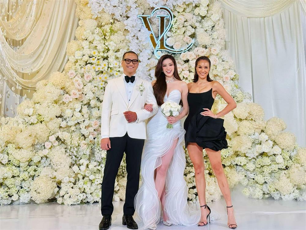 Dàn hoa hậu, diễn viên nổi tiếng dự đám cưới Khánh Vân và chồng hơn 17 tuổi-5