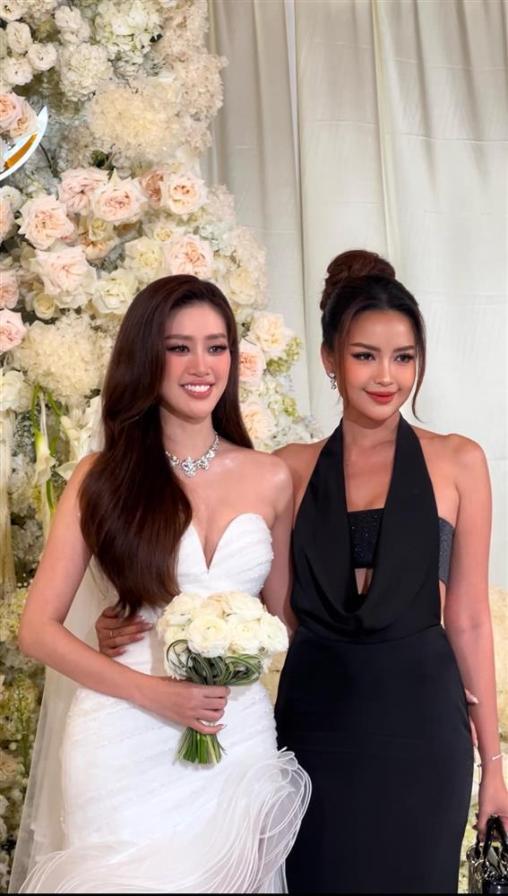 Dàn hoa hậu, diễn viên nổi tiếng dự đám cưới Khánh Vân và chồng hơn 17 tuổi-9