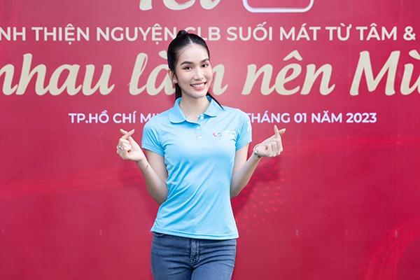 Á hậu có học vấn khủng nhà Sen Vàng kết hôn với chồng gia thế, cuộc sống thay đổi ra sao?-2