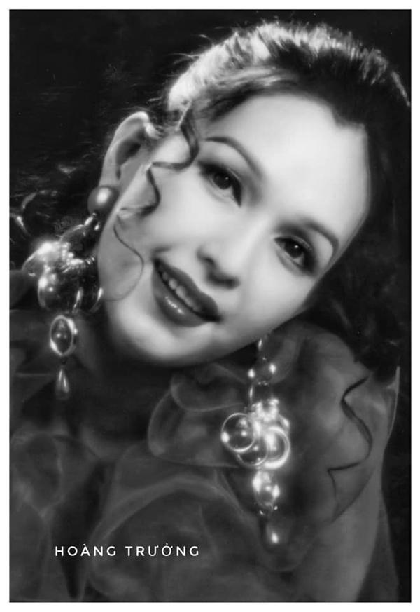 Một bóng hồng nổi tiếng từng đi qua đời Thương Tín giờ có cuộc sống thế nào bên chồng doanh nhân?-3