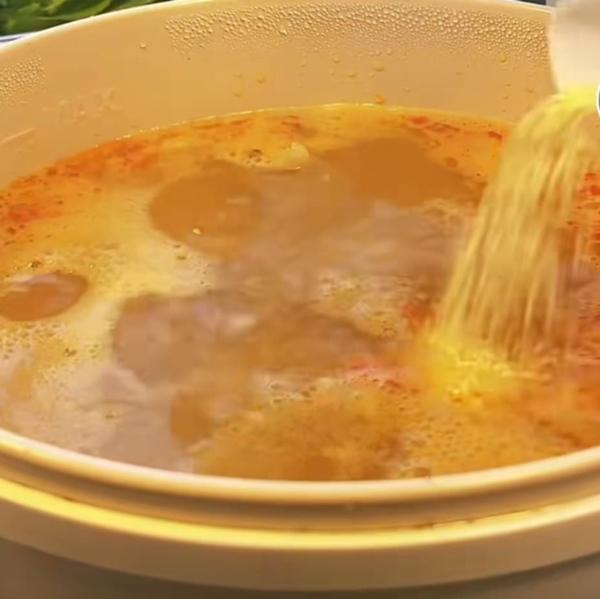 Món miến sườn húng quế đang gây bão trong giới trẻ có gì đặc biệt?-9