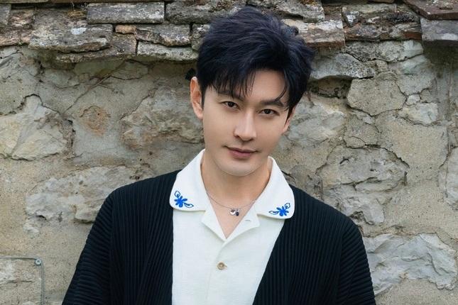 Người tình của Huỳnh Hiểu Minh khiến công chúng ngán ngẩm-5