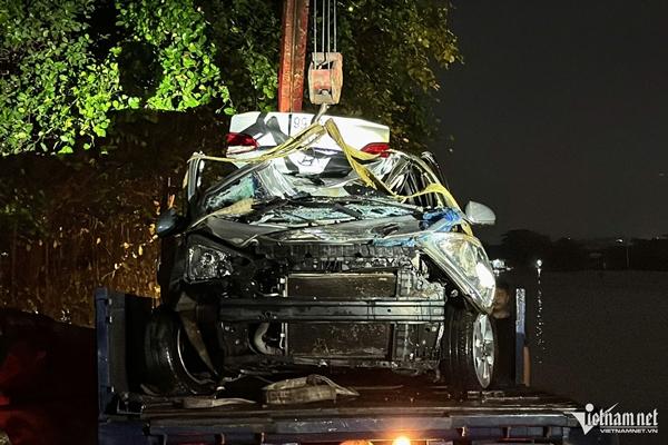 Ô tô rơi sông Đồng Nai làm nữ tài xế tử vong, camera hành trình văng khỏi xe-2