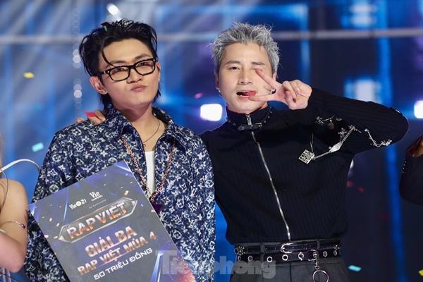 Karik buồn rũ rượi sau thất bại ở Rap Việt-3