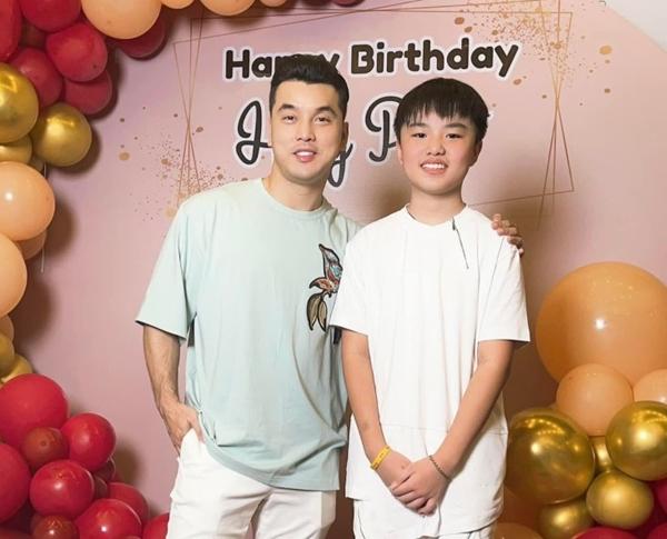 Cách mỹ nam Việt lấy lòng con riêng của vợ-3