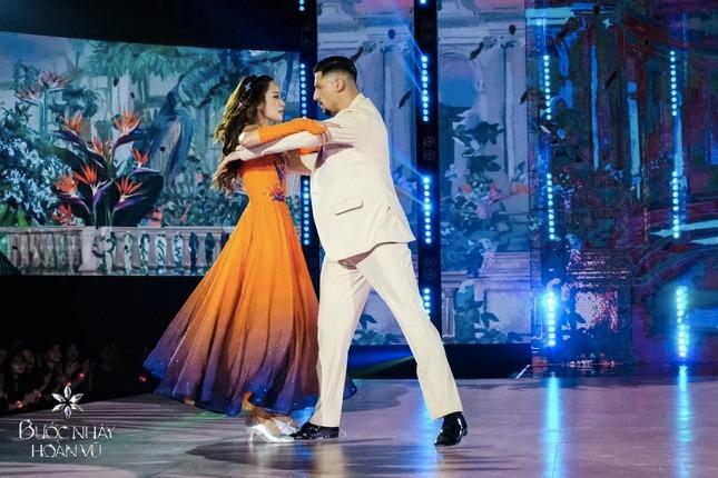 Lê Hoàng Phương bị gãy xương sườn-1