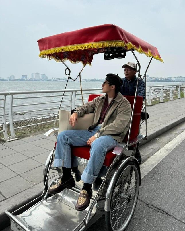 Tài xế xích lô chở Sơn Tùng M-TP không biết anh là ca sĩ nổi tiếng-1