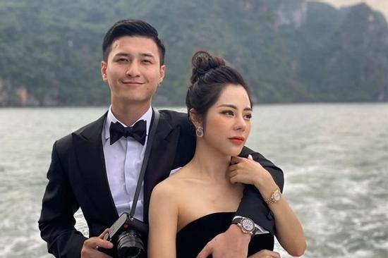 Cặp vợ chồng diễn viên - MC nổi tiếng miền Bắc bị đồn ly hôn, người trong cuộc nói gì?