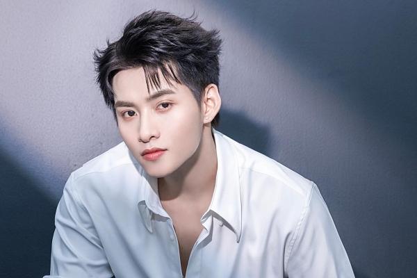 Sự nôn nóng kéo tai tiếng của ca sĩ show Anh trai-4