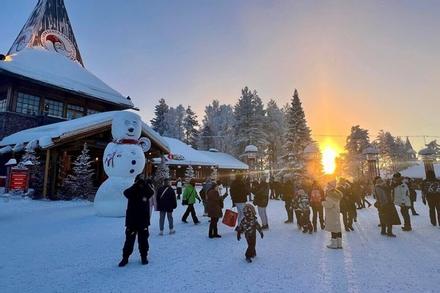 ‘Quê hương ông già Noel’ quá tải khách du lịch dịp Giáng sinh