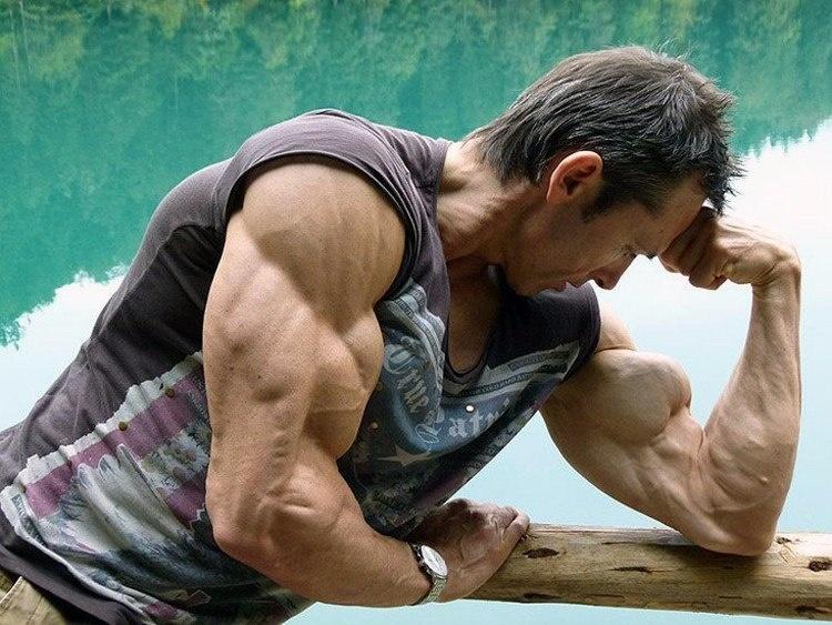 Người đàn ông căng đét sở hữu tỷ lệ mỡ thấp nhất thế giới, tuổi thật khi tiết lộ gây choáng-4