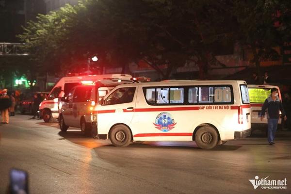 Phát hiện thi thể trong hốc bánh đáp máy bay trong đêm Giáng sinh-2