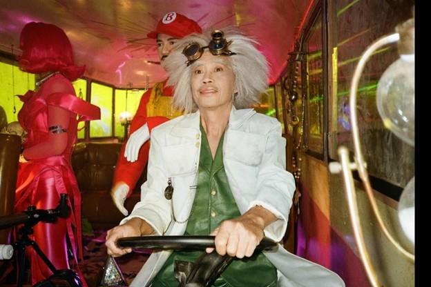 Mừng tuổi 55, NSƯT Hoài Linh khóc nghẹn bên mẹ-3