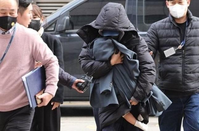 Cái kết của nữ nhân tình tống tiền cố tài tử Lee Sun Kyun-2