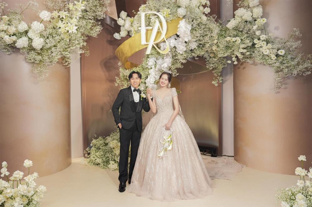 Những đám cưới đình đám của showbiz Việt năm 2024-5