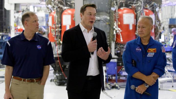 Elon Musk bị cấm vào cơ sở của SpaceX vì từng dùng chất cấm-1