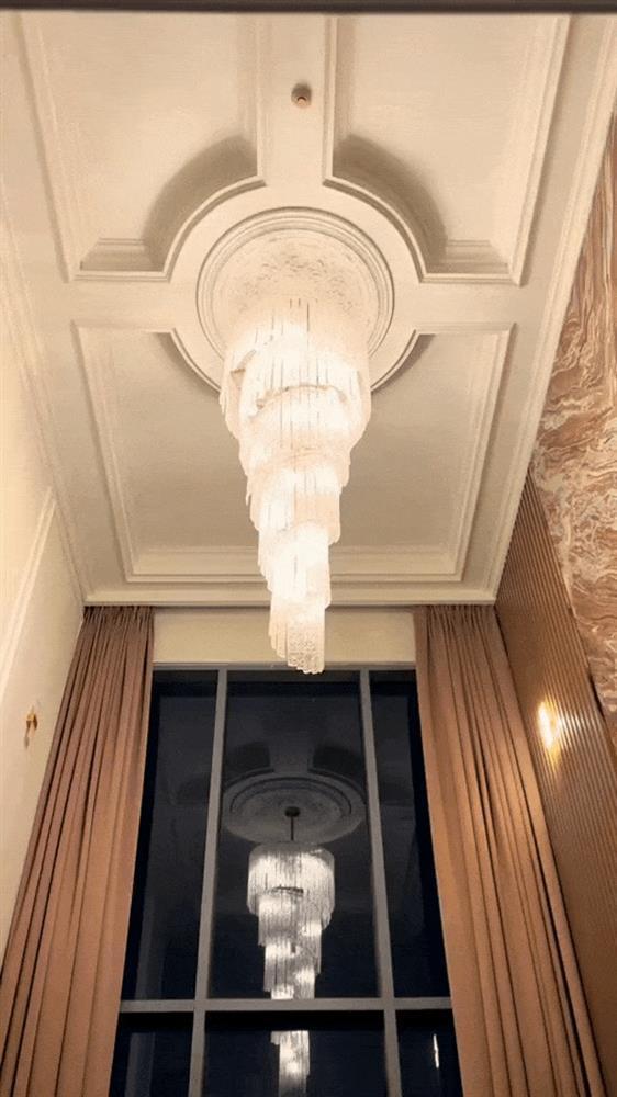 Giáng sinh ngoại lệ của phú bà 10x Lona Kiều Loan trong căn duplex hạng sang-1