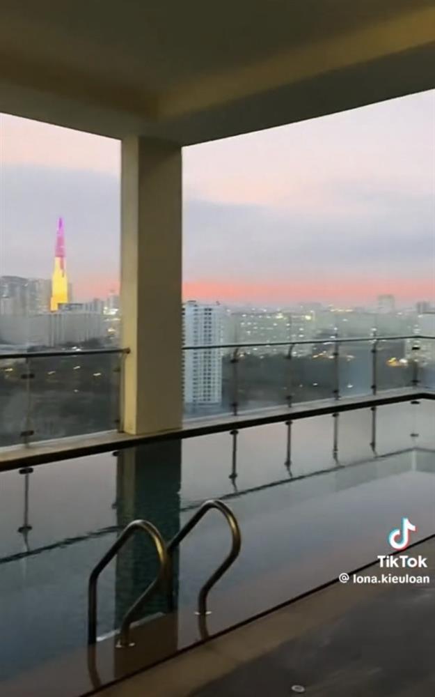 Giáng sinh ngoại lệ của phú bà 10x Lona Kiều Loan trong căn duplex hạng sang-10