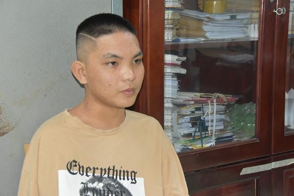 Thiếu nợ, ‘hot boy’ 18 tuổi cùng bạn đi cướp tiệm vàng-2