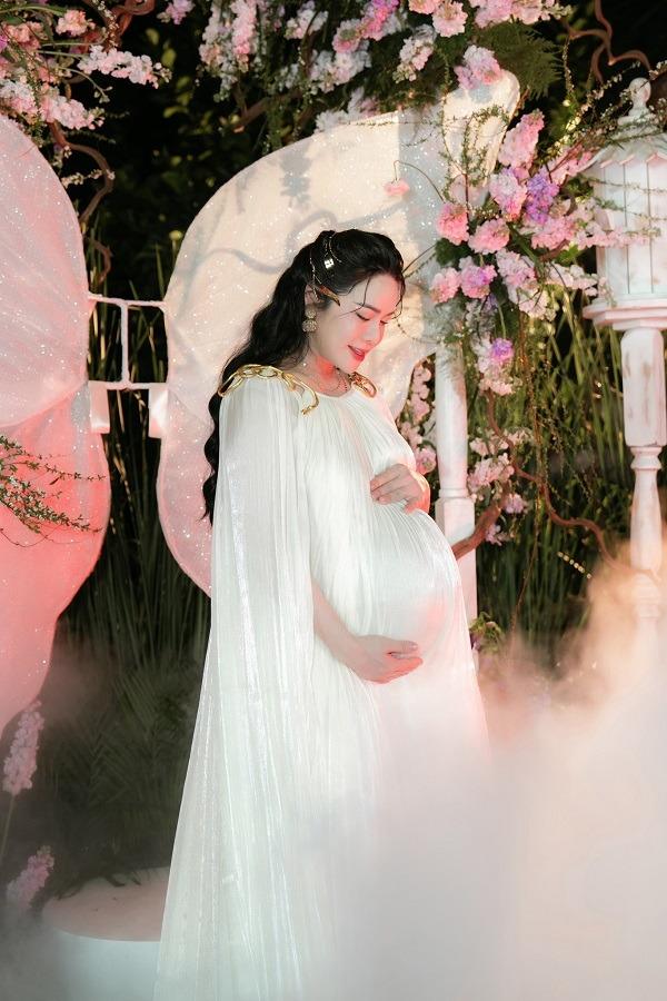 Mang thai lần 2 ở tuổi 39, Nhật Kim Anh trả lời thông tin bí mật kết hôn và hé lộ thái độ chồng cũ-3