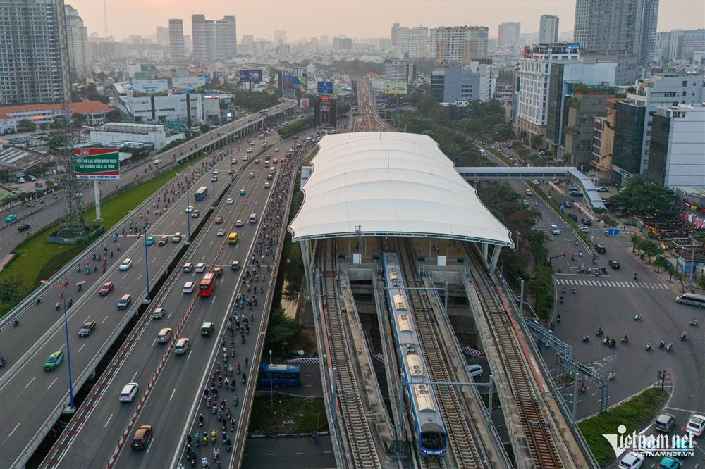 Metro số 1 Bến Thành - Suối Tiên chính thức vận hành-1