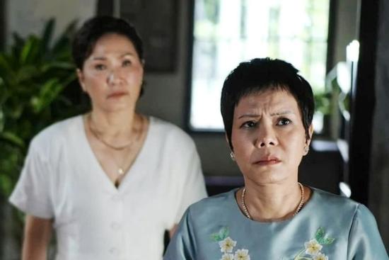 Phim có Việt Hương, Hồng Đào thu hơn 25 tỷ đồng