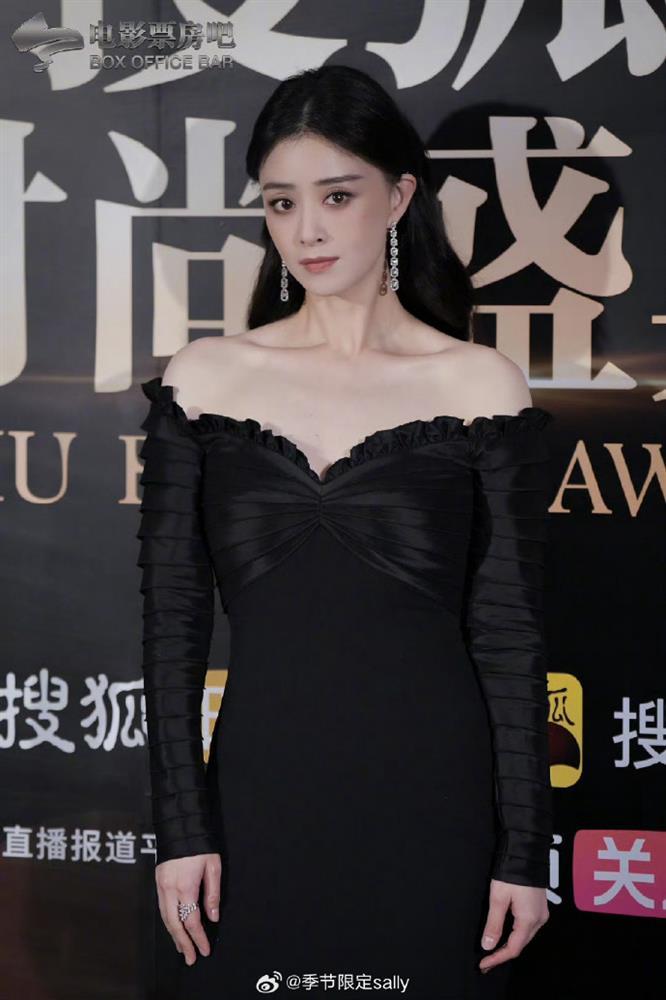 15 giây gây chấn động của mỹ nhân hạng A qua ống kính cam thường-2