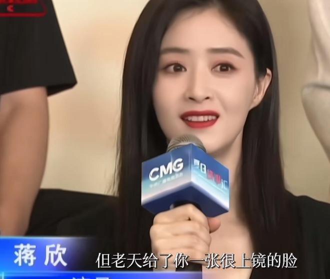 15 giây gây chấn động của mỹ nhân hạng A qua ống kính cam thường-5