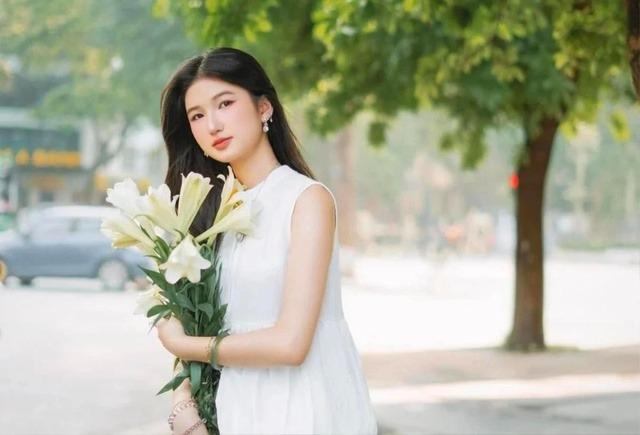 Lọ Lem khéo léo đáp trả khi bị so sánh với hot girl nàng Mơ-2