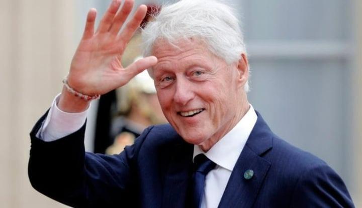 Cựu Tổng thống Mỹ Bill Clinton nhập viện-1