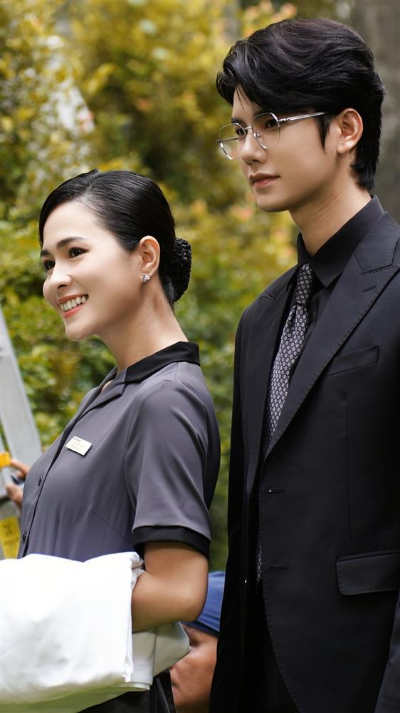 Tổng tài 25 tuổi được ví như Vương Hạc Đệ, đóng cảnh 18+ bị chê kệch cỡm là ai?-1