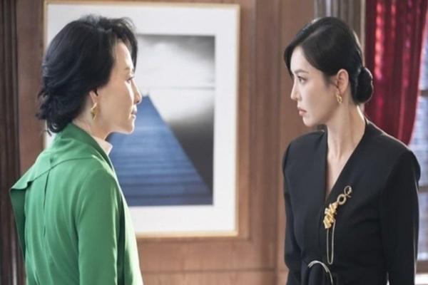 Bạn trai dẫn về nhà ra mắt chuẩn bị cưới, tôi rụng rời khi nhận ra mẹ chồng tương lai là ai-2